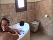 German Babe Hot Fuck In The Tub