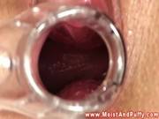 Pussyrubbing Babe Uses A Speculum