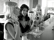 Dirty Games Between Kinky Lesbians