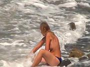 Stunning Views Of Nude Babe At The Beach