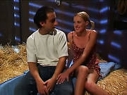 Blond Hottie Bonnie Heart Sucks On Contractors Deep Hard Rod