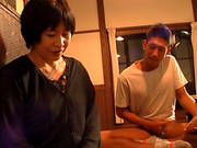 Mature Japanese Bitch Shows Her Cock-sucking Skills To A Dude