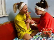 Seventeens Lesbian 02 03 Fullcomplete 1
