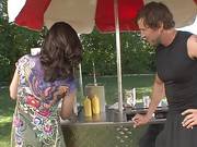 Amateur Amazing Sexy Brunette Babe Selling Pretzels In The Parck