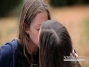 Lesbian Teen Hotties Strips And Lick Pussy