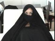 Arab Husband Indulges
4618