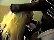 Blonde White Woman Goes Black For The First Time Amateur I
1525