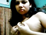 Attractive And Sexy Bitch With Nice Face Sucks The Dick