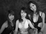 Japanese Beauties Vs Black Men 01
1100