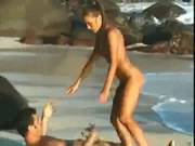 Love On The Beach
1400