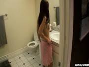 Cute Asian Amateur Naked On Camera