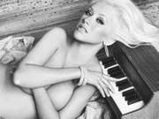 Christina Aguilera Nude