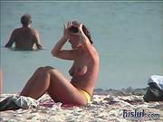 These Girls Are Getting A Tan