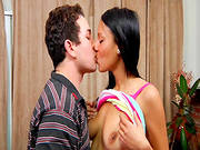 Hot Brunette Gets Nailed And Splashed