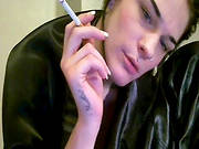 Amateur Babe Plays Nasty On Cam