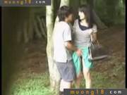 Quay Len Cap Doi Lam Tinh Ngoai Cong Vien 
