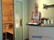Massage Rooms Uma Rims Guy Before Squirti 