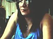 Pinay Milf Playing On Cam