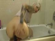 Hot Tattooed Webcam Slut Takes A Bath F