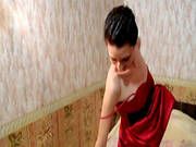 Liza Shows Off In Solo Cam Show