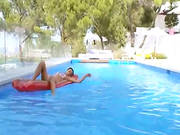 Busty Woman Deep Toying Ass In Pool