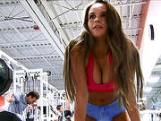 Sporty Chick Teal Shows Her Nice Butt And Tits In A Gym