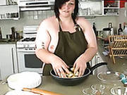 Fat Bbw Cook Bakes Apple Pie In The Kitchen Half Naked