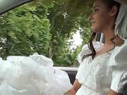 Runaway Bride Banged With Stranger Dude In Public Place