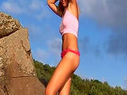 Amateur Blonde Posing Nude In Outdoor