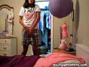Awesome Teen With A Round Ass On Cam