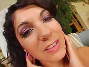Curvy Sluts Get Hardcore Pussy Action In Ffm Threesome