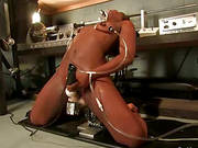 Hot Black Chick Gets Her Vagina Fucked By A Machine