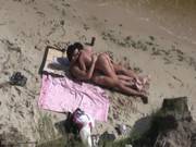 Pareja Follando En La Playa