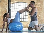 Appetizing Sporty Brunette Gonna Lure Her Horny Coach For Sex In The Gym