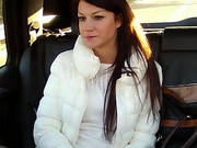 Gorgeous Penelope Cheats And Gets Laid Inside The Taxi