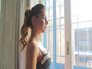 Szandra Feels Likes Playing