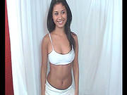 Hot Babe Likes To Play Naughty