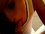 Gorgeous Babe Enjoys Amazing Blowjob