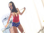 Taylor Vixen Shows Amazing Rpg Solo