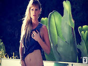 Big Tits Beauty In Hot Solo